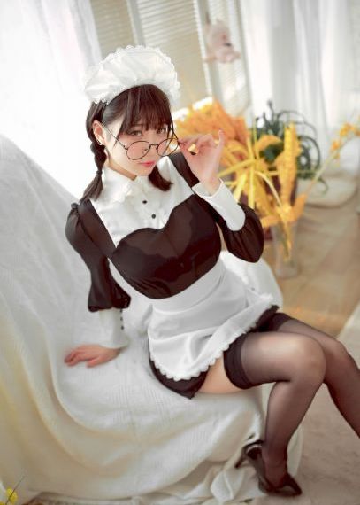 年轻的女演员在线观看